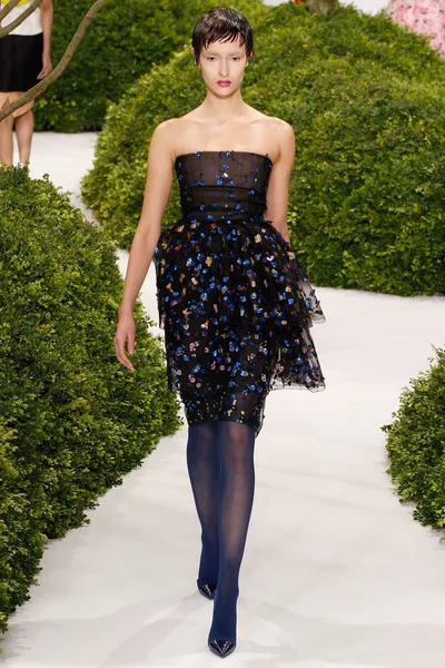 Look 37